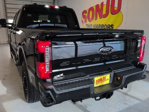 New 2026 Ford F350 Lariat w/ Black Appearance Package AWD/4WD image 36