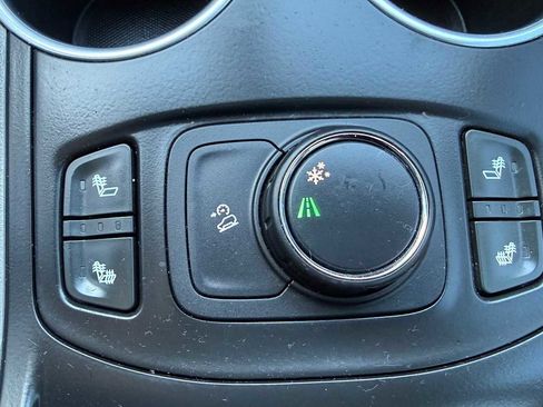 Used 2019 GMC Terrain SLT image 25