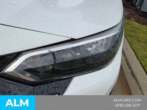 Used 2024 Nissan Sentra SV FWD image 20