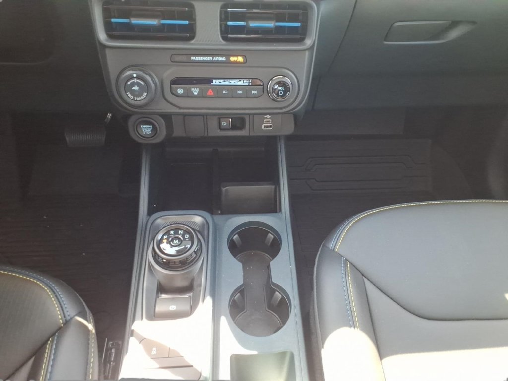 Used 2026 Ford Maverick Lobo AWD/4WD image 23