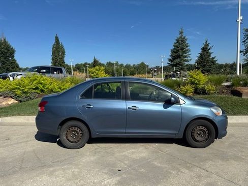 Used 2012 Toyota Yaris Sedan FWD image 2