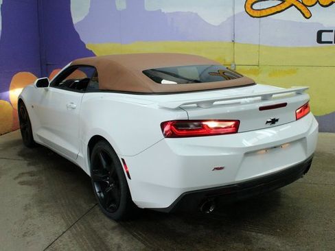 Used 2018 Chevrolet Camaro LT image 6