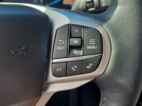 Used 2023 Ford Explorer XLT w/ Equipment Group 202A AWD/4WD image 14