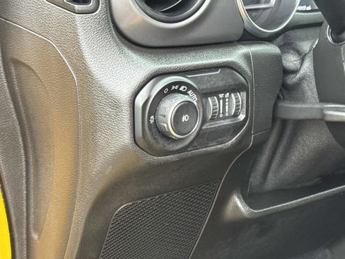 Used 2021 Jeep Wrangler Unlimited Sport image 13