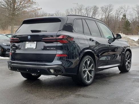 New 2026 BMW X5 xDrive50e image 5