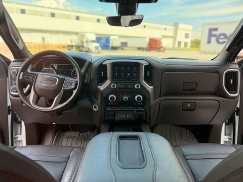 Used 2020 GMC Sierra 3500 Denali w/ Denali Ultimate Package AWD/4WD image 33