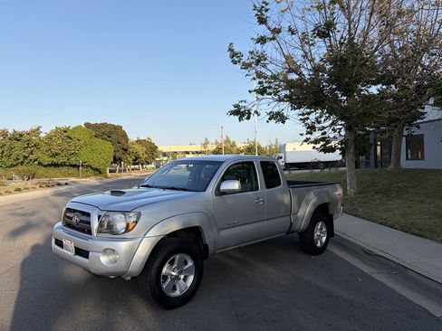 Used 2008 Toyota Tacoma PreRunner RWD image 7