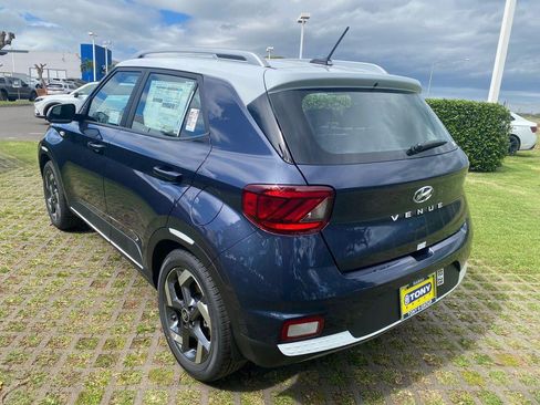 New 2026 Hyundai Venue SEL image 5