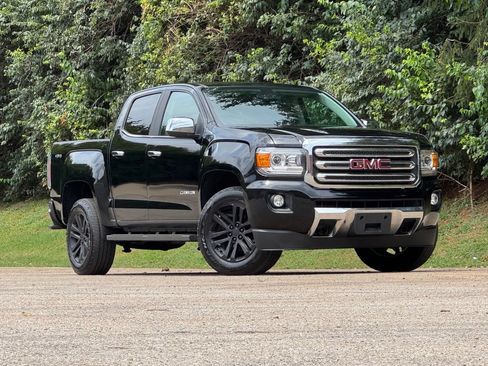 Used 2018 GMC Canyon SLT w/ Driver Alert Package AWD/4WD image 2