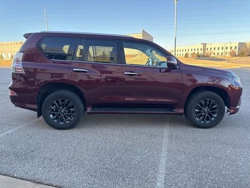 Used 2022 Lexus GX 460 Premium image 6