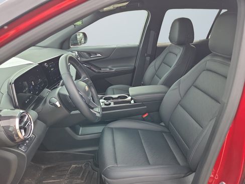 Used 2026 Chevrolet Equinox LT w/ Convenience Package II AWD/4WD image 11