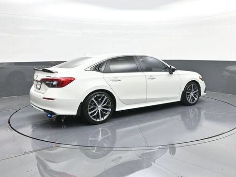 Used 2024 Honda Civic Touring image 15