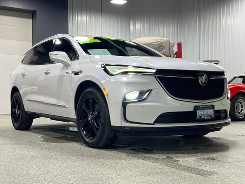 Certified 2023 Buick Enclave Essence w/ Experience Buick Package image 5