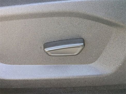 Used 2024 Ford Edge SEL image 38