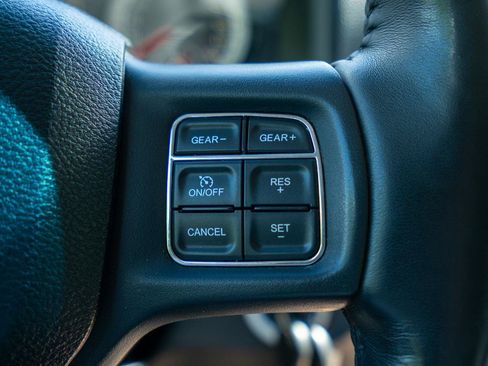 Used 2019 RAM 1500 Express w/ Wheel & Sound Group AWD/4WD image 15