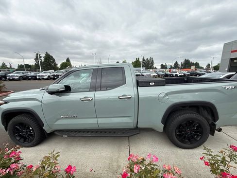 Used 2022 Toyota Tundra Limited w/ TRD Off-Road Package AWD/4WD image 8