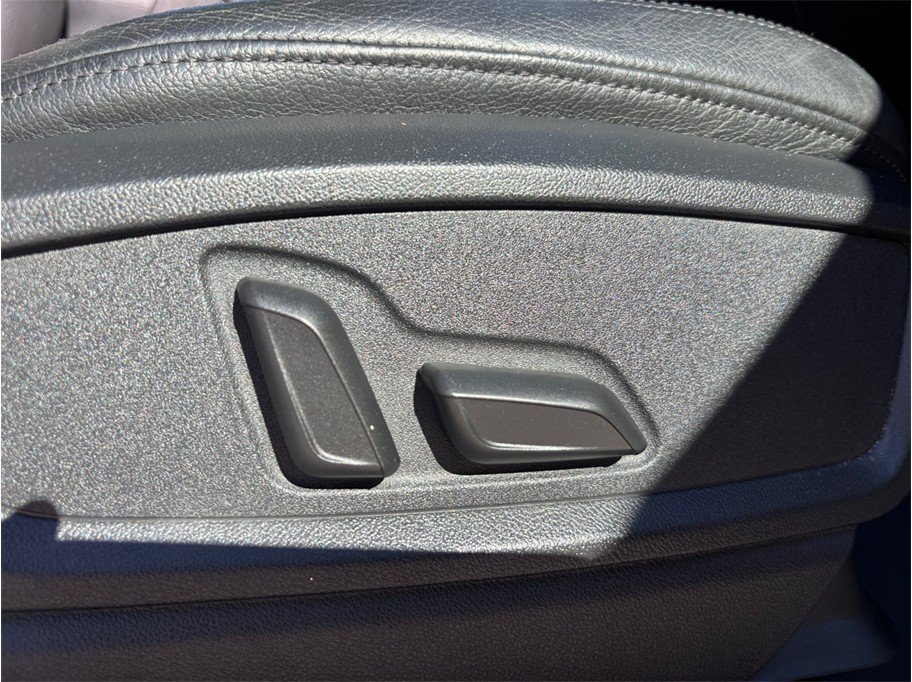 Used 2018 Audi Q5 2.0T Premium AWD/4WD image 40