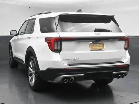 Certified 2025 Ford Explorer Platinum w/ Ultimate Package AWD/4WD image 6