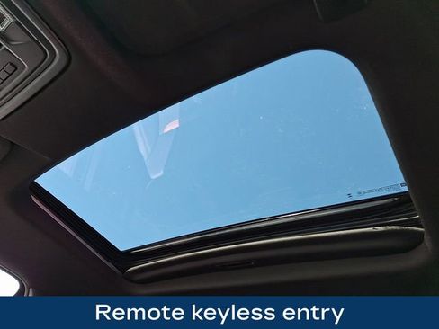 Used 2024 GMC Sierra 1500 AT4 w/ Technology Package image 19