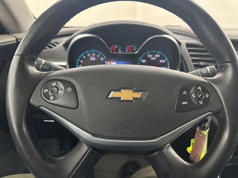 Used 2014 Chevrolet Impala LT w/ Premium Seating Package FWD image 34