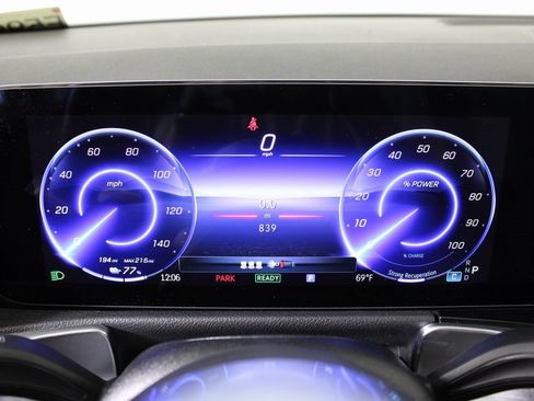 Certified 2024 Mercedes-Benz EQB 350 4MATIC SUV image 17