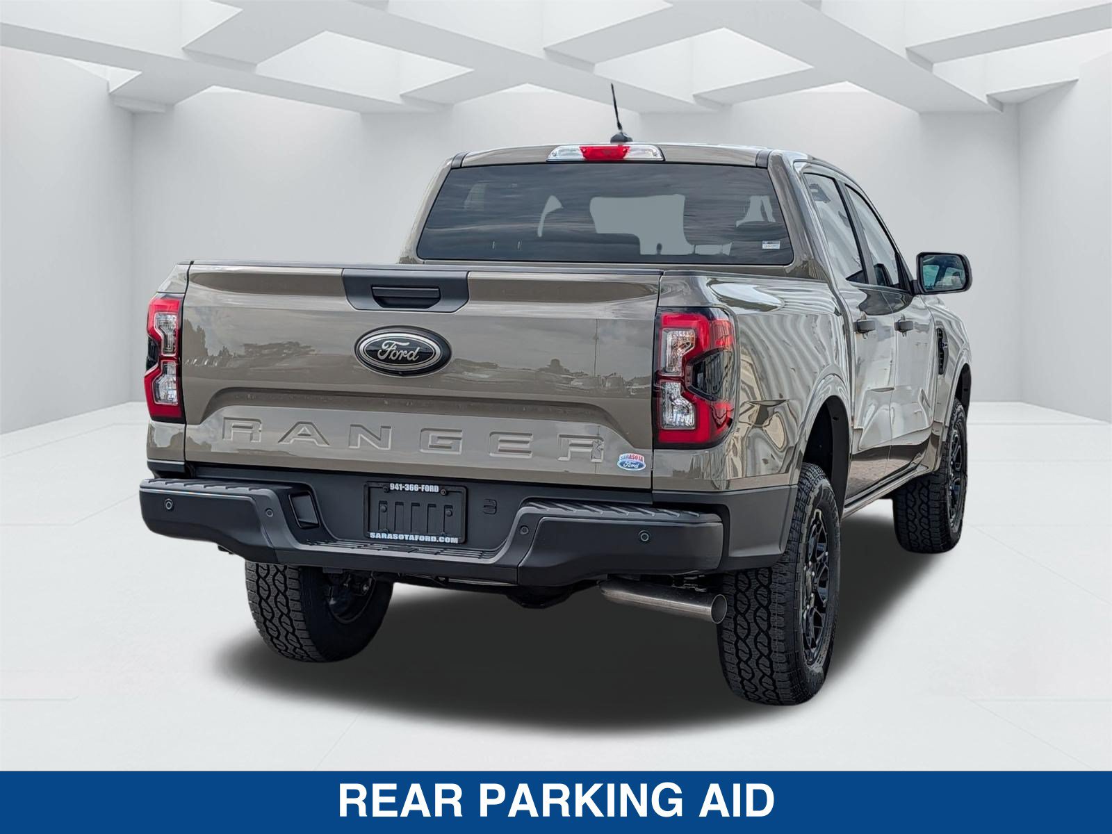New 2026 Ford Ranger XLT w/ Black Appearance Package RWD image 6