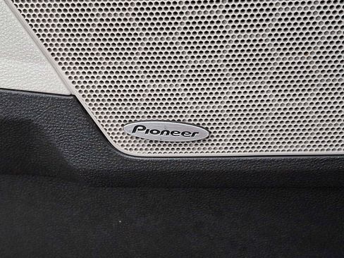 Used 2010 Chevrolet Equinox LTZ image 24