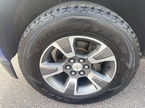 Used 2018 Chevrolet Colorado Z71 AWD/4WD image 13