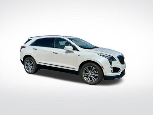 Certified 2025 Cadillac XT5 Premium Luxury image 1