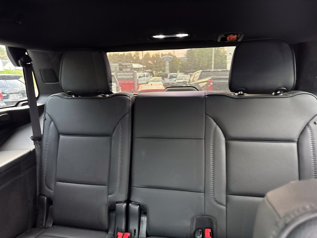 Used 2021 GMC Yukon Denali w/ Denali Premium Package AWD/4WD image 7