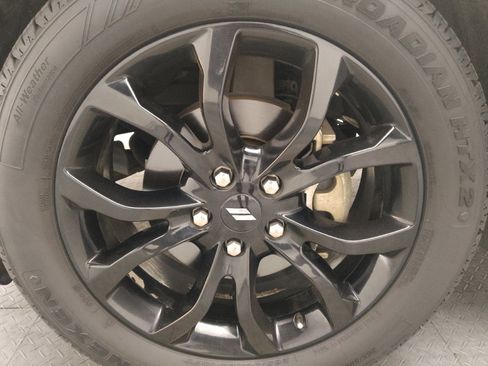 Used 2019 Dodge Durango GT RWD image 31
