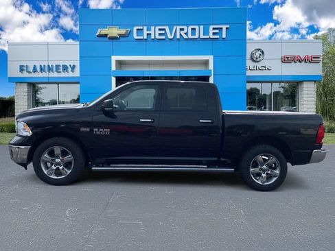 Used 2017 RAM 1500 Big Horn AWD/4WD image 2