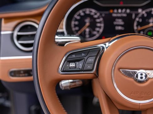 Certified 2023 Bentley Continental GT Azure AWD/4WD image 38