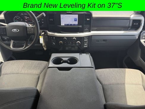 Used 2026 Ford F350 XLT AWD/4WD image 14