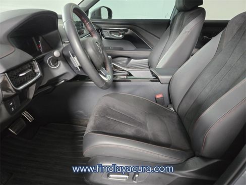 Used 2025 Acura ADX A-Spec image 11