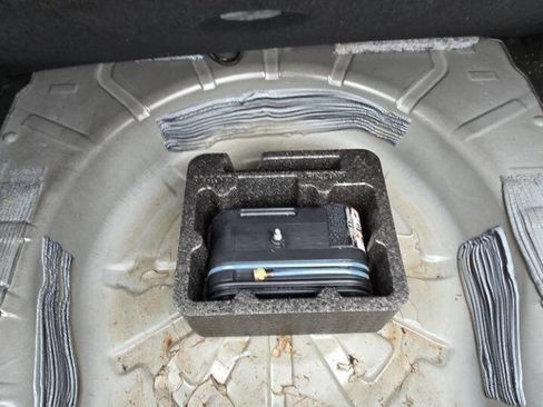 Used 2017 Buick Regal GS w/ Driver Confidence Package #2 image 18