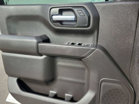 Used 2021 Chevrolet Silverado 1500 Custom w/ LPO, Dark Essentials Package RWD image 15