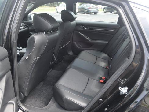 Certified 2022 Honda Accord Sport image 12