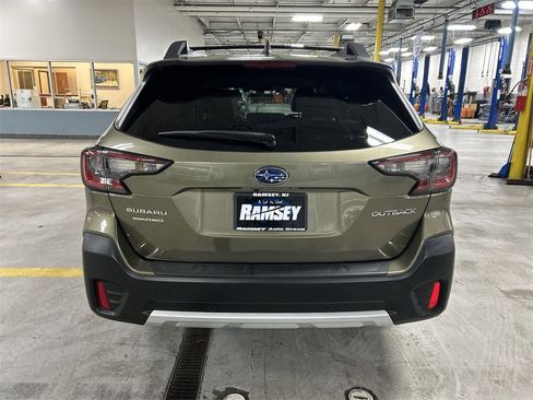 Certified 2021 Subaru Outback Limited image 7