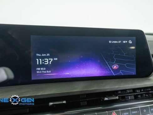 Used 2024 Kia Telluride SX Prestige X-Pro AWD/4WD image 18