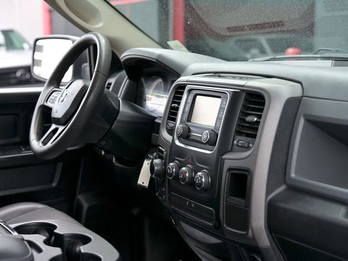 Used 2018 RAM 1500 Tradesman image 17