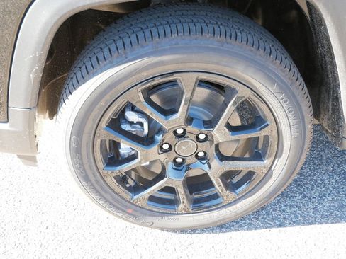 New 2026 Jeep Compass Latitude image 20