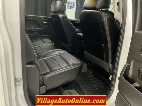 Used 2016 GMC Sierra 1500 Denali w/ Denali Ultimate Package AWD/4WD image 32