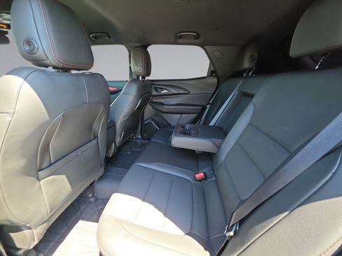 Used 2025 Chevrolet TrailBlazer RS w/ Convenience Package AWD/4WD image 33