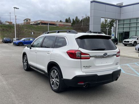 Used 2020 Subaru Ascent Limited w/ Popular Package #2A AWD/4WD image 3