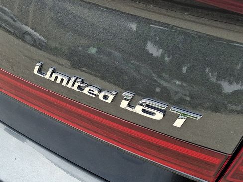 Used 2023 Hyundai Sonata Limited w/ Cargo Package FWD image 16