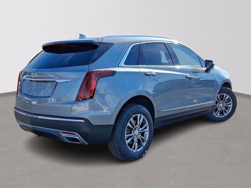 Used 2023 Cadillac XT5 Premium Luxury image 4