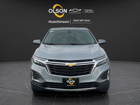Used 2024 Chevrolet Equinox LT FWD image 24