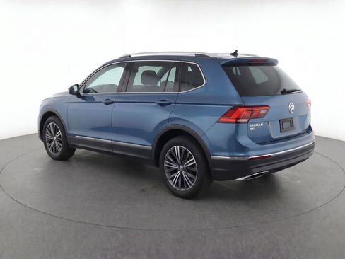 Used 2019 Volkswagen Tiguan SEL AWD/4WD image 4