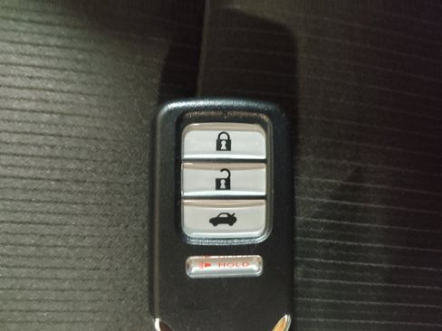Used 2019 Honda Accord Sport image 32